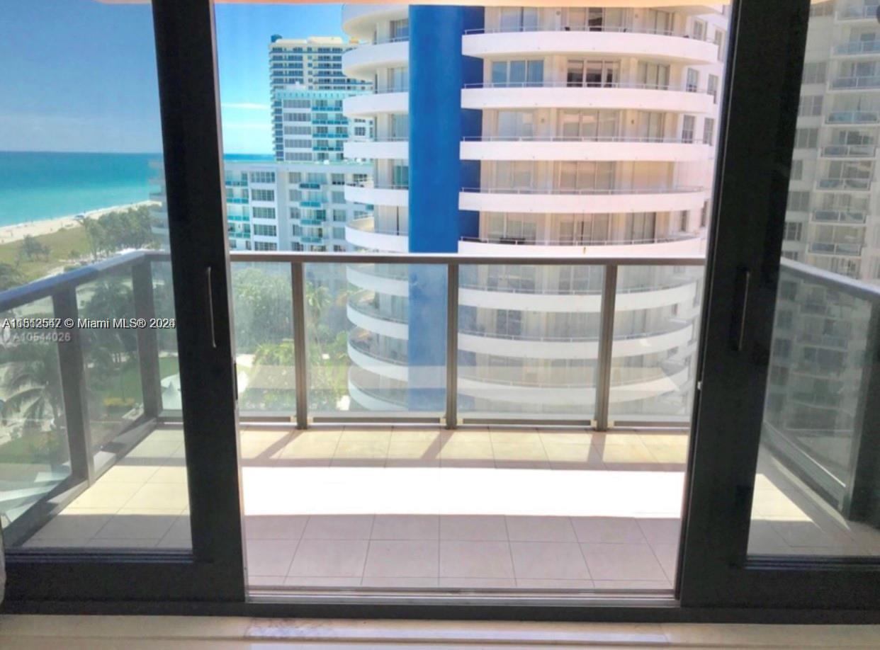 5225 Collins Ave 1205, Miami Beach, Florida 33140, 2 Bedrooms Bedrooms, ,2 BathroomsBathrooms,Residential,For Sale,5225 Collins Ave 1205,A11512547