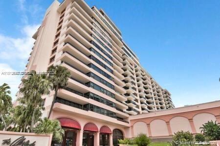 5225 Collins Ave 1205, Miami Beach, Florida 33140, 2 Bedrooms Bedrooms, ,2 BathroomsBathrooms,Residential,For Sale,5225 Collins Ave 1205,A11512547