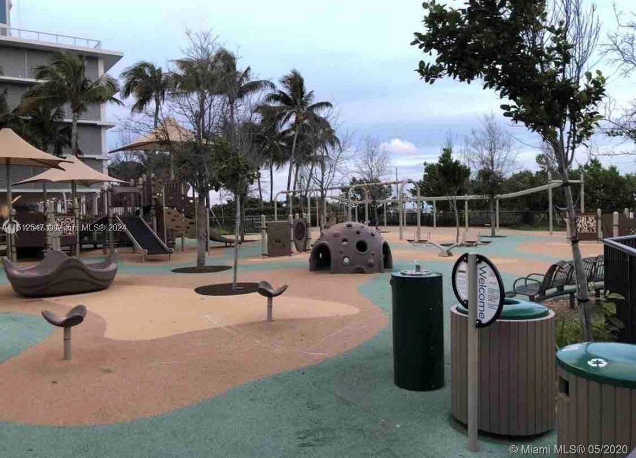 5225 Collins Ave 1205, Miami Beach, Florida 33140, 2 Bedrooms Bedrooms, ,2 BathroomsBathrooms,Residential,For Sale,5225 Collins Ave 1205,A11512547