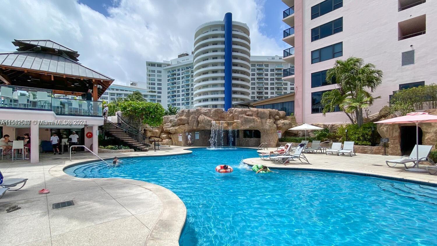 5225 Collins Ave 1205, Miami Beach, Florida 33140, 2 Bedrooms Bedrooms, ,2 BathroomsBathrooms,Residential,For Sale,5225 Collins Ave 1205,A11512547