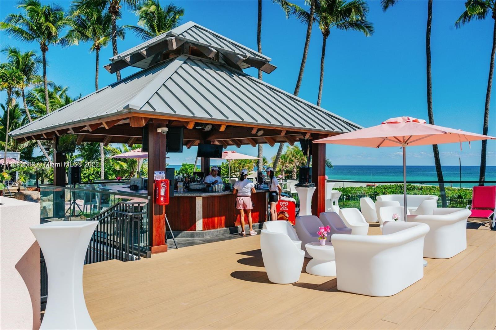 5225 Collins Ave 1205, Miami Beach, Florida 33140, 2 Bedrooms Bedrooms, ,2 BathroomsBathrooms,Residential,For Sale,5225 Collins Ave 1205,A11512547