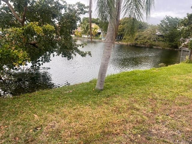 930 99th Ave, Pembroke Pines, FL, 33025 United States, 4 Bedrooms Bedrooms, ,2 BathroomsBathrooms,Residential,For Sale,99th Ave,A11510833