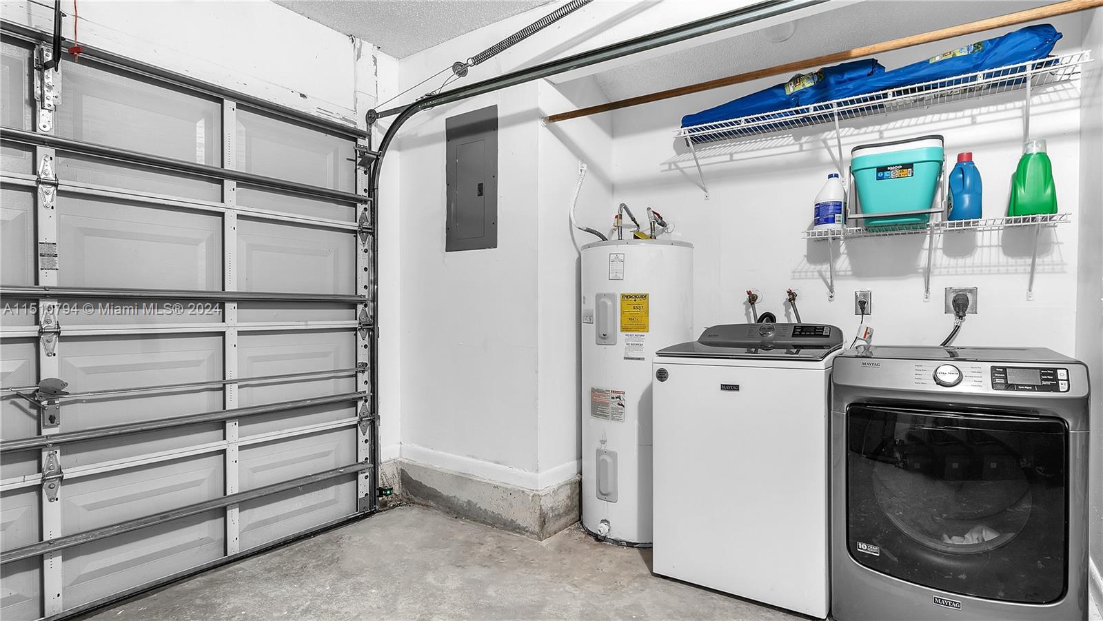 8353 Waterford Ave, Tamarac, Florida 33321, 3 Bedrooms Bedrooms, ,2 BathroomsBathrooms,Residential,For Sale,8353 Waterford Ave,A11510794