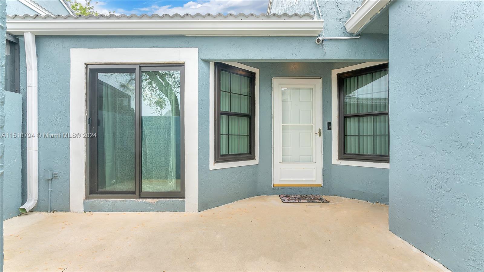 8353 Waterford Ave, Tamarac, Florida 33321, 3 Bedrooms Bedrooms, ,2 BathroomsBathrooms,Residential,For Sale,8353 Waterford Ave,A11510794