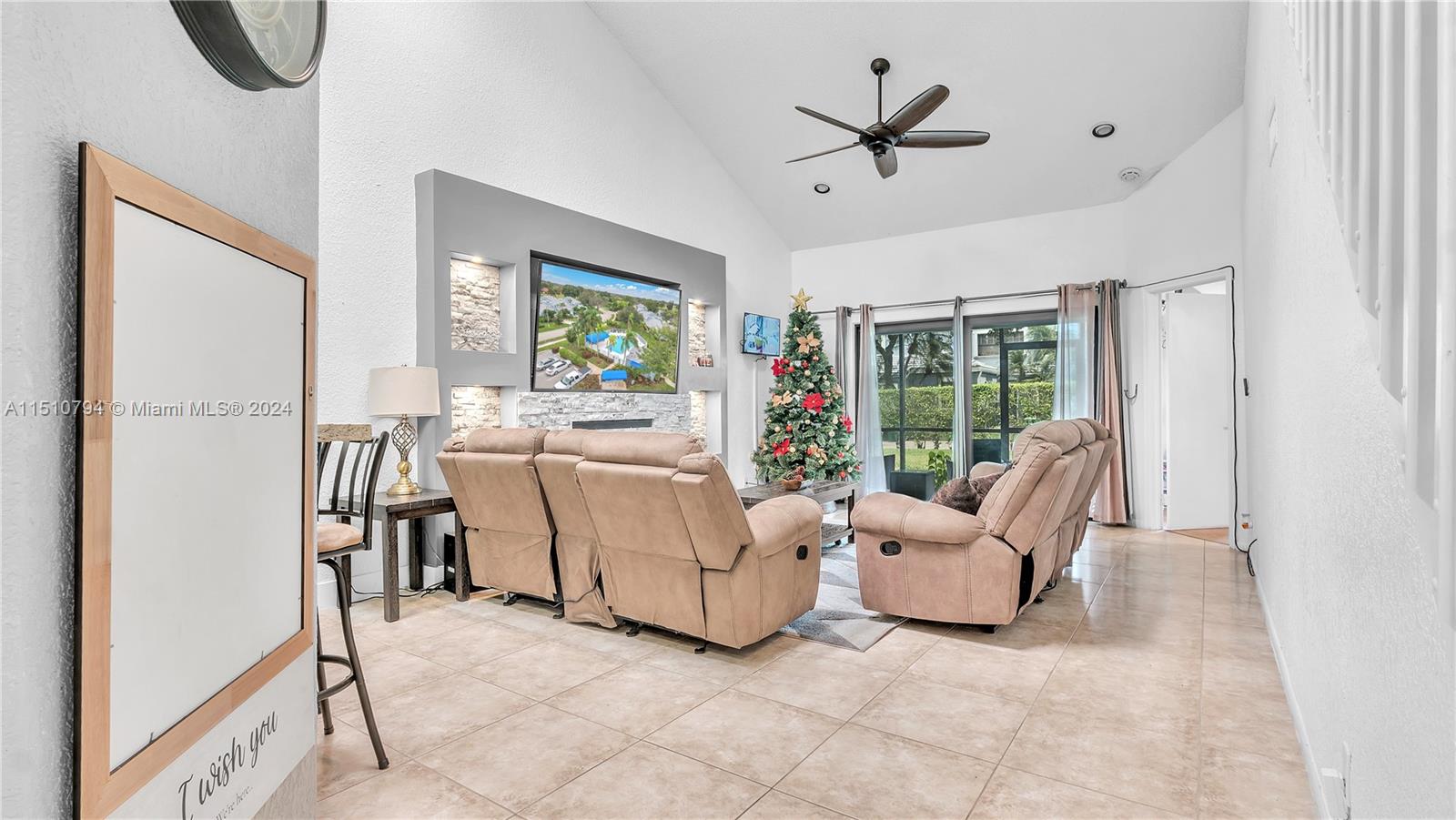 8353 Waterford Ave, Tamarac, Florida 33321, 3 Bedrooms Bedrooms, ,2 BathroomsBathrooms,Residential,For Sale,8353 Waterford Ave,A11510794