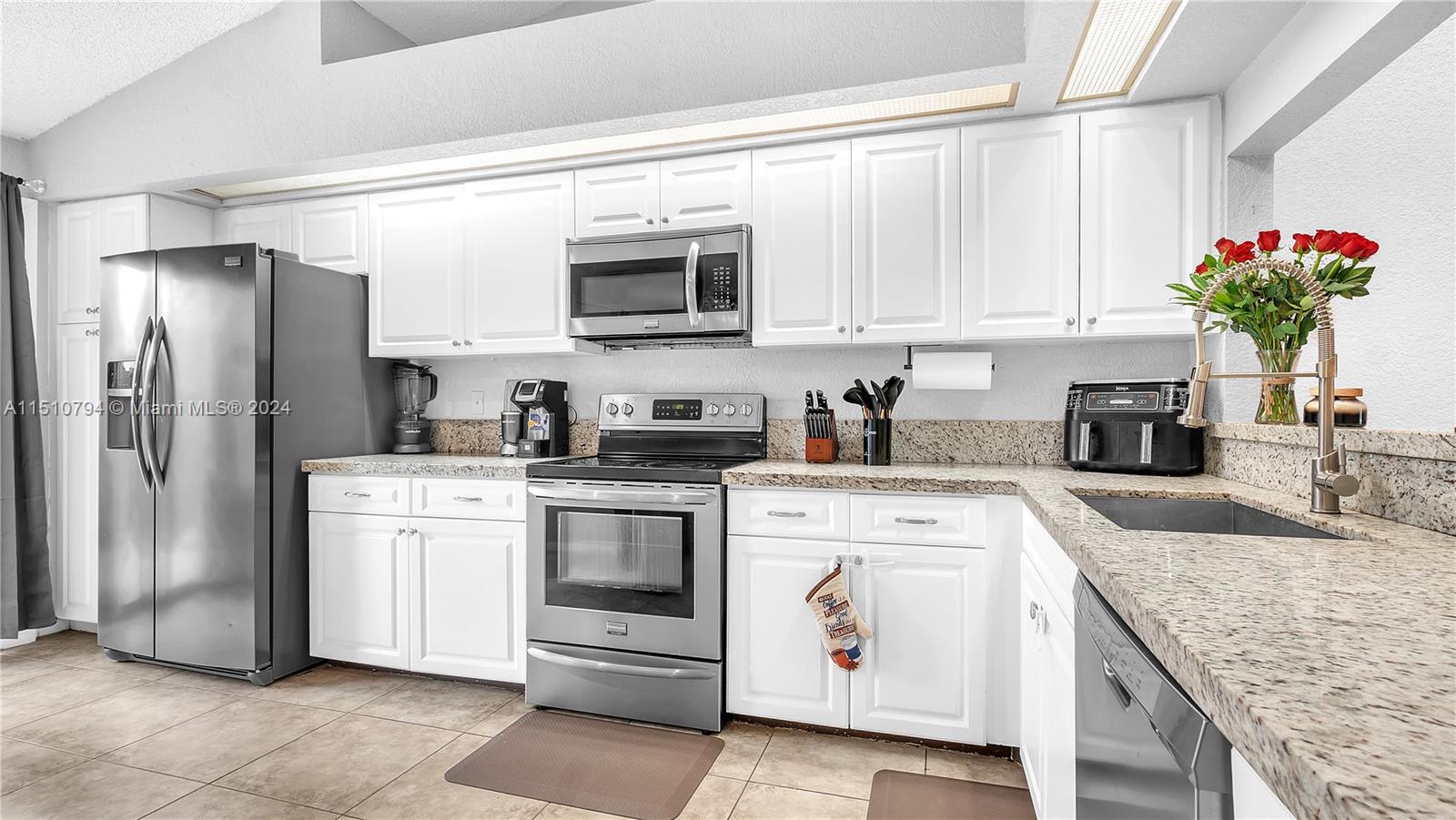 8353 Waterford Ave, Tamarac, Florida 33321, 3 Bedrooms Bedrooms, ,2 BathroomsBathrooms,Residential,For Sale,8353 Waterford Ave,A11510794