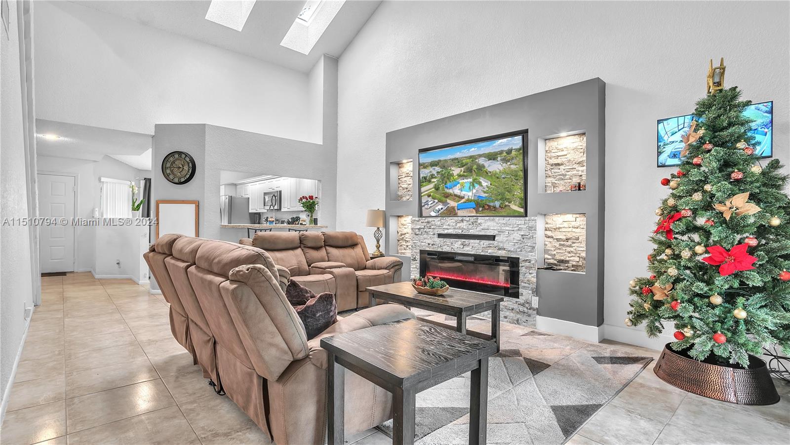 8353 Waterford Ave, Tamarac, Florida 33321, 3 Bedrooms Bedrooms, ,2 BathroomsBathrooms,Residential,For Sale,8353 Waterford Ave,A11510794