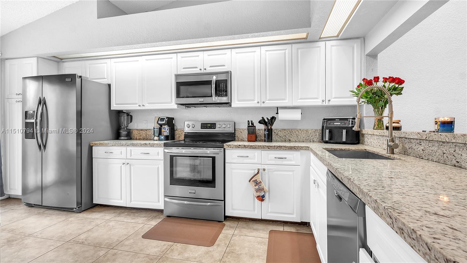 8353 Waterford Ave, Tamarac, Florida 33321, 3 Bedrooms Bedrooms, ,2 BathroomsBathrooms,Residential,For Sale,8353 Waterford Ave,A11510794