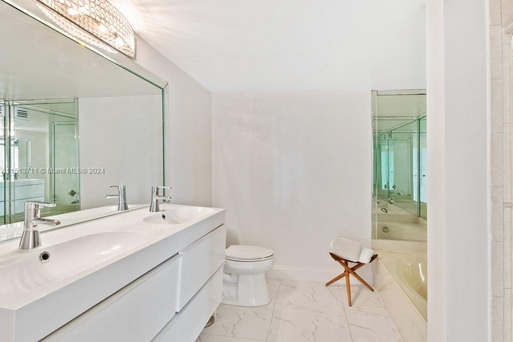 600 Parkview Dr 509, Hallandale Beach, Florida 33009, 2 Bedrooms Bedrooms, ,2 BathroomsBathrooms,Residential,For Sale,600 Parkview Dr 509,A11513711