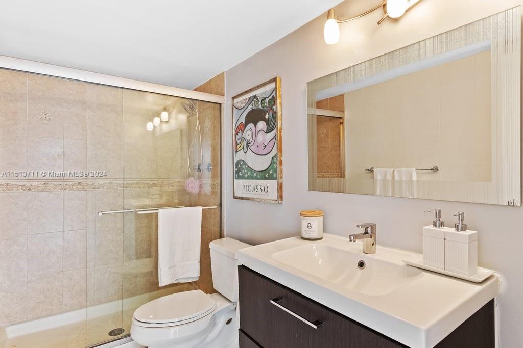 600 Parkview Dr 509, Hallandale Beach, Florida 33009, 2 Bedrooms Bedrooms, ,2 BathroomsBathrooms,Residential,For Sale,600 Parkview Dr 509,A11513711