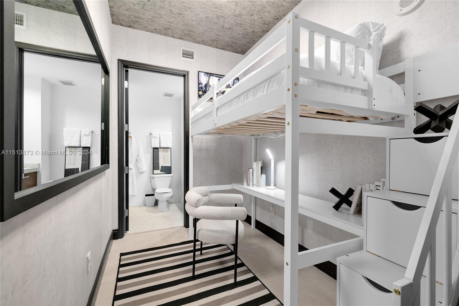 5959 Collins Ave 1803, Miami Beach, Florida 33140, 3 Bedrooms Bedrooms, ,4 BathroomsBathrooms,Residential,For Sale,5959 Collins Ave 1803,A11513873