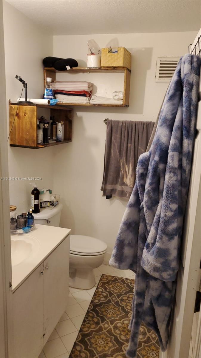 2910 SE 13th Ave 201-50, Homestead, Florida 33035, 3 Bedrooms Bedrooms, ,2 BathroomsBathrooms,Residential,For Sale,2910 SE 13th Ave 201-50,A11513860