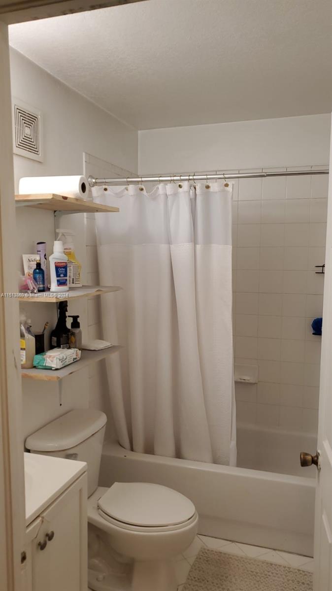 2910 SE 13th Ave 201-50, Homestead, Florida 33035, 3 Bedrooms Bedrooms, ,2 BathroomsBathrooms,Residential,For Sale,2910 SE 13th Ave 201-50,A11513860