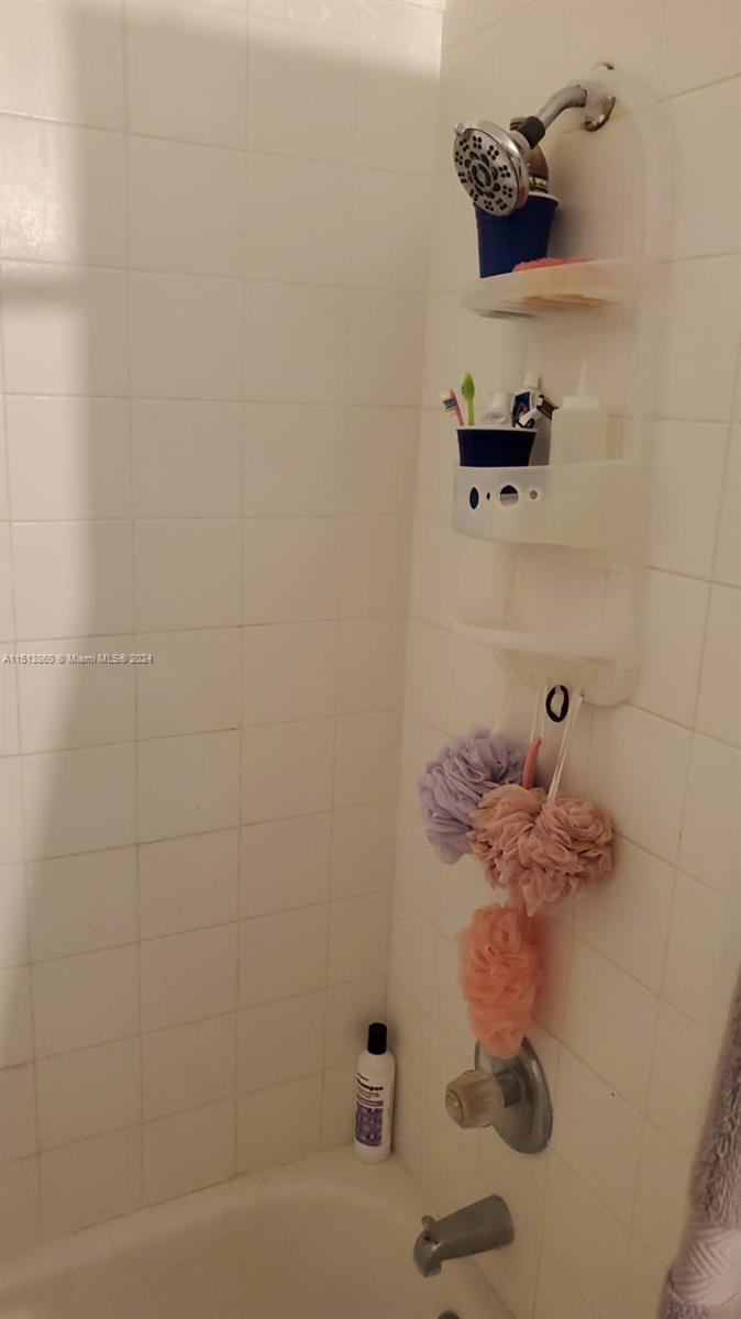 2910 SE 13th Ave 201-50, Homestead, Florida 33035, 3 Bedrooms Bedrooms, ,2 BathroomsBathrooms,Residential,For Sale,2910 SE 13th Ave 201-50,A11513860