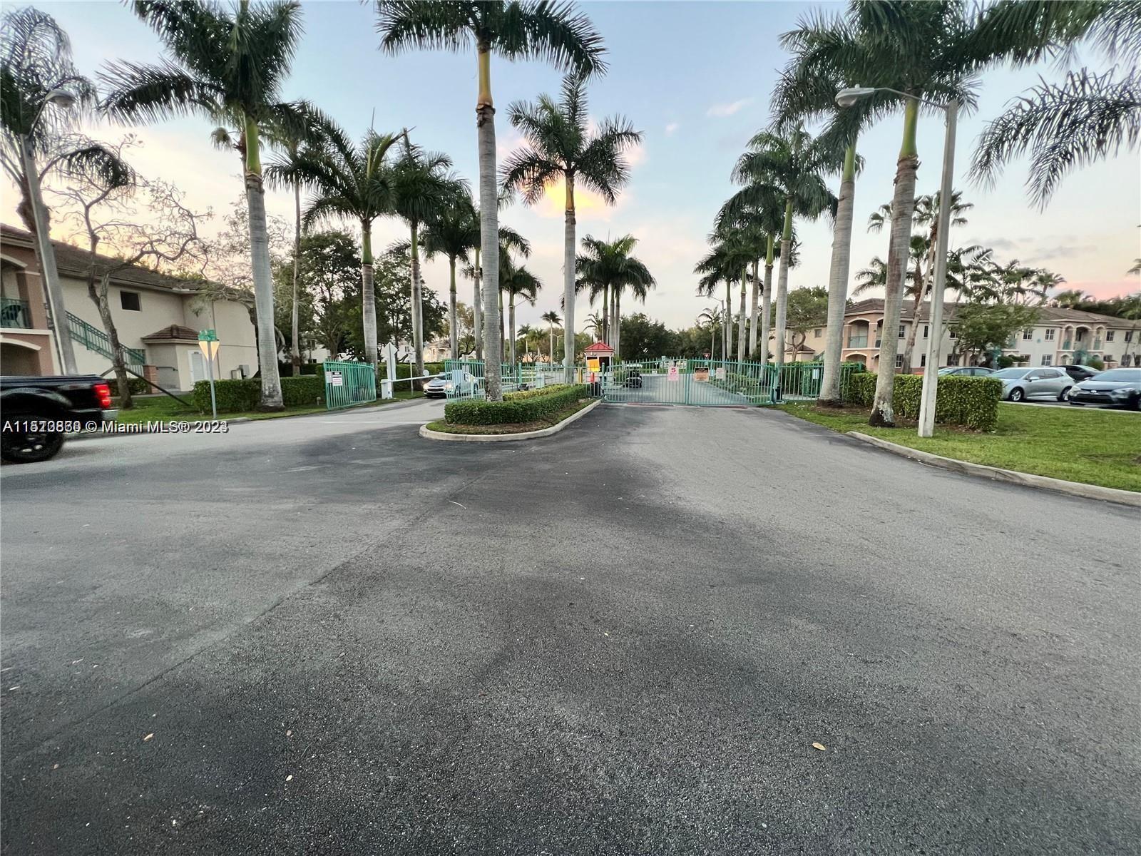 2910 SE 13th Ave 201-50, Homestead, Florida 33035, 3 Bedrooms Bedrooms, ,2 BathroomsBathrooms,Residential,For Sale,2910 SE 13th Ave 201-50,A11513860