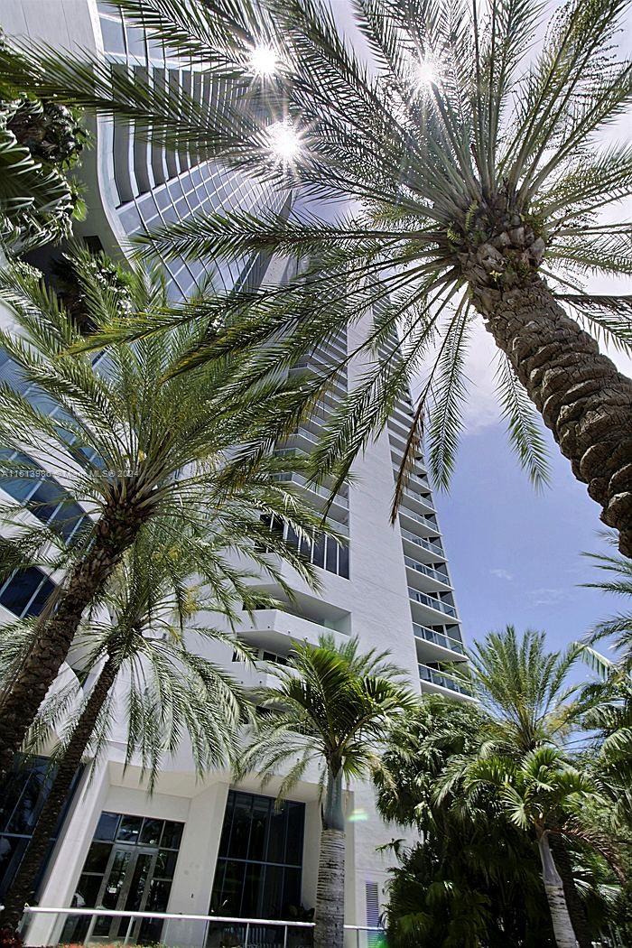 333 Las Olas Way, Fort Lauderdale, FL, 33301 United States, 3 Bedrooms Bedrooms, ,3 BathroomsBathrooms,Residential,For Sale,Las Olas Way,A11513986