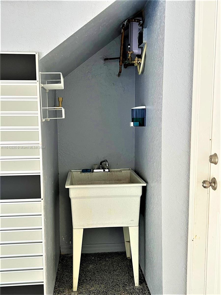 3184 SW 154th Pl, Miami, Florida 33185, 4 Bedrooms Bedrooms, ,3 BathroomsBathrooms,Residential,For Sale,3184 SW 154th Pl,A11513225