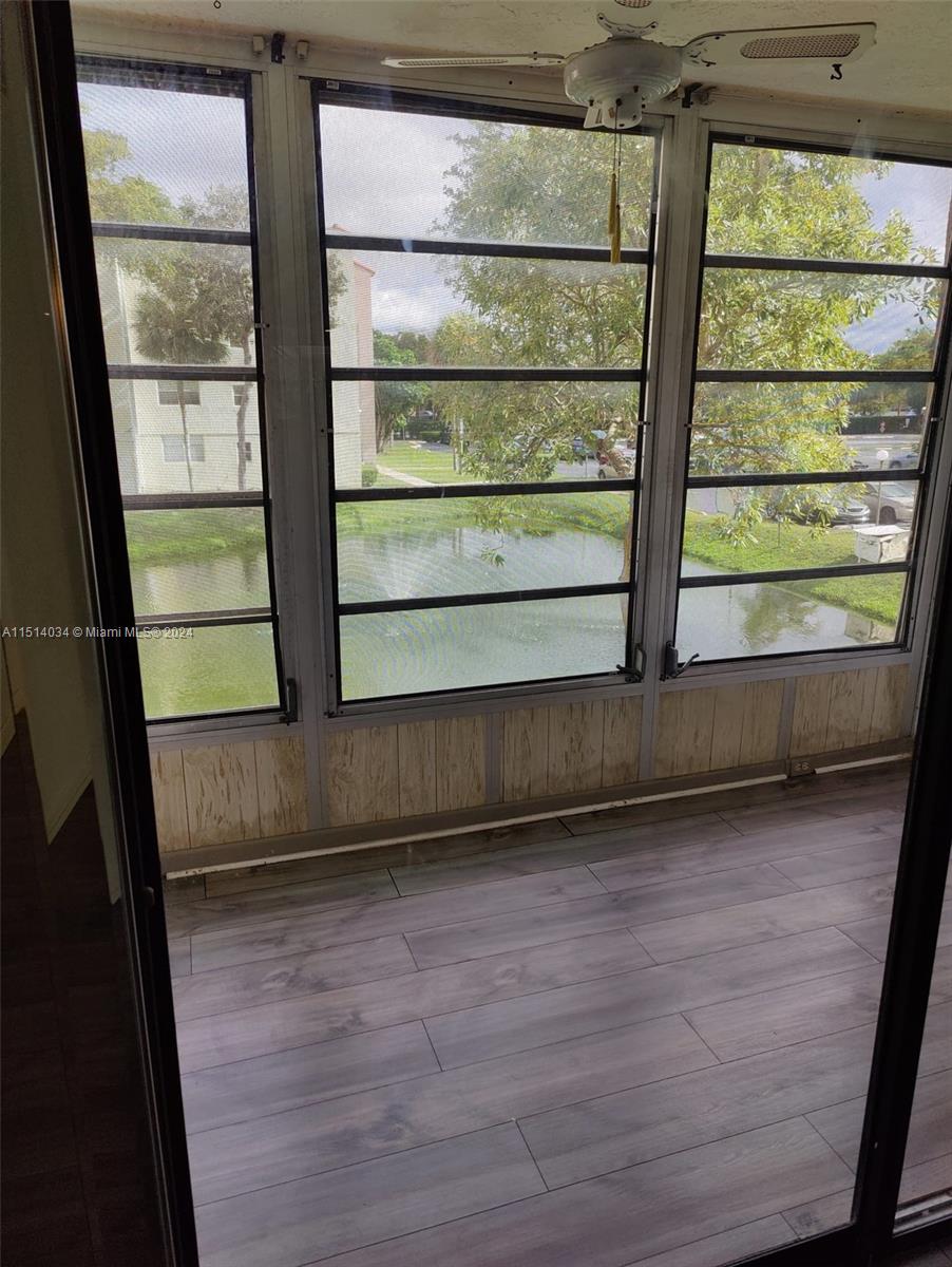 1810 N Lauderdale Ave 2204, North Lauderdale, Florida 33068, 2 Bedrooms Bedrooms, ,2 BathroomsBathrooms,Residentiallease,For Rent,1810 N Lauderdale Ave 2204,A11514034