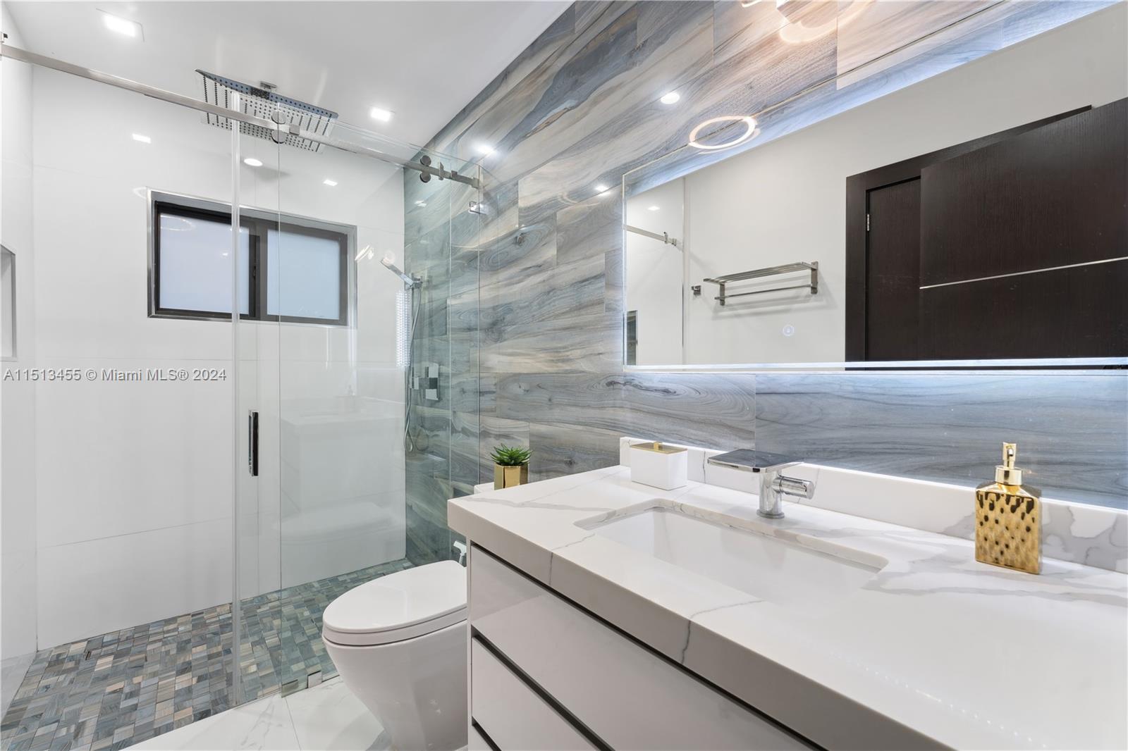 1885 Hibiscus Dr, North Miami, FL, 33181 United States, 4 Bedrooms Bedrooms, ,4 BathroomsBathrooms,Residential,For Sale,Hibiscus Dr,A11513455