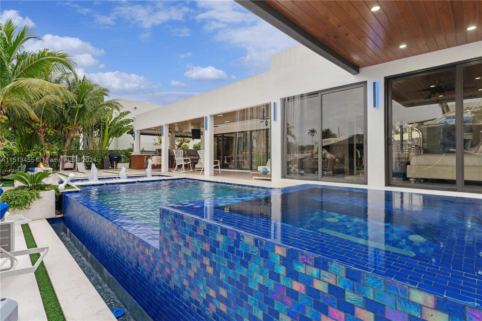 1885 Hibiscus Dr, North Miami, FL, 33181 United States, 4 Bedrooms Bedrooms, ,4 BathroomsBathrooms,Residential,For Sale,Hibiscus Dr,A11513455