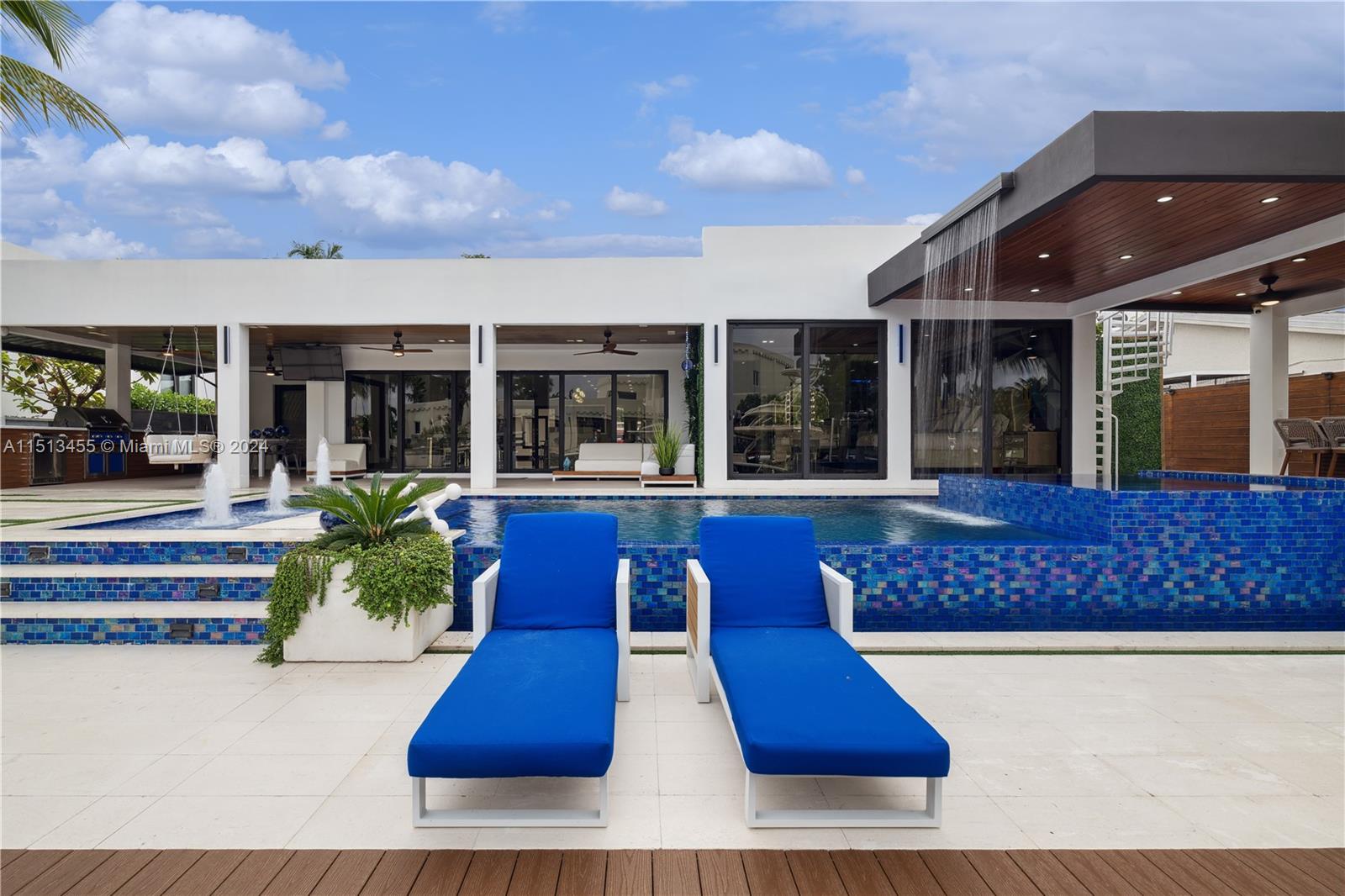 1885 Hibiscus Dr, North Miami, FL, 33181 United States, 4 Bedrooms Bedrooms, ,4 BathroomsBathrooms,Residential,For Sale,Hibiscus Dr,A11513455