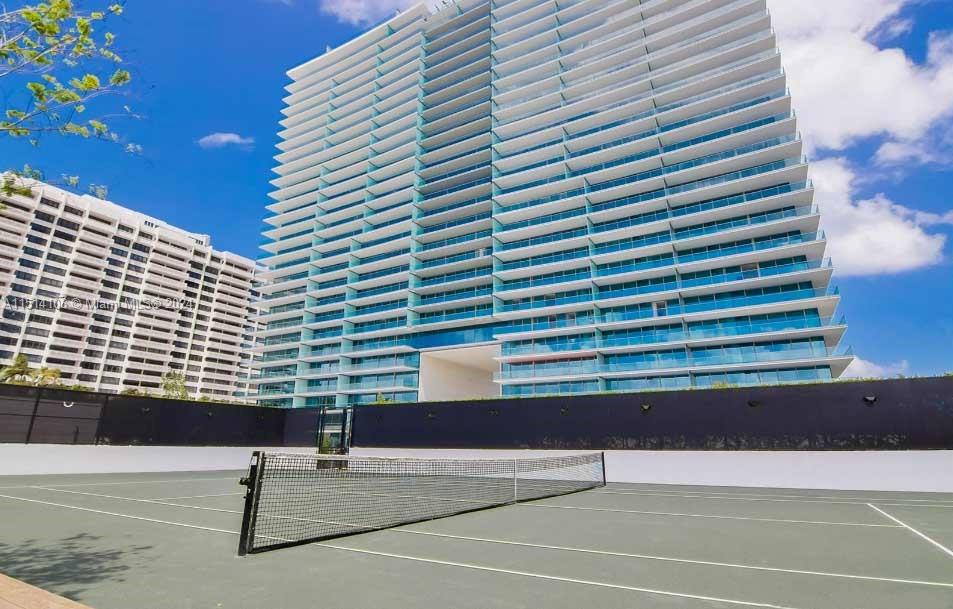 Bal Harbour, FL, 33154 United States, 2 Bedrooms Bedrooms, ,3 BathroomsBathrooms,Residential,For Sale,A11514106