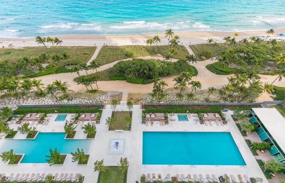 Bal Harbour, FL, 33154 United States, 2 Bedrooms Bedrooms, ,3 BathroomsBathrooms,Residential,For Sale,A11514106