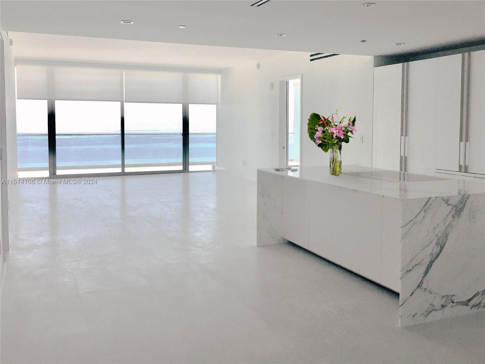 Bal Harbour, FL, 33154 United States, 2 Bedrooms Bedrooms, ,3 BathroomsBathrooms,Residential,For Sale,A11514106