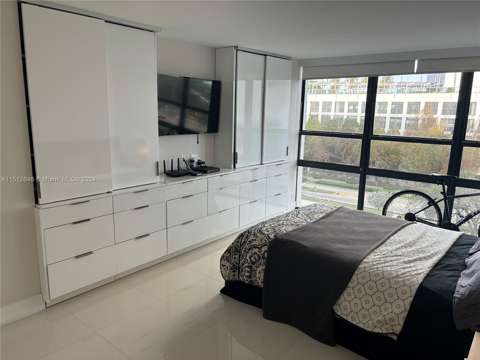 600 NE 36th St 523, Miami, Florida 33137, 2 Bedrooms Bedrooms, ,2 BathroomsBathrooms,Residential,For Sale,600 NE 36th St 523,A11512646