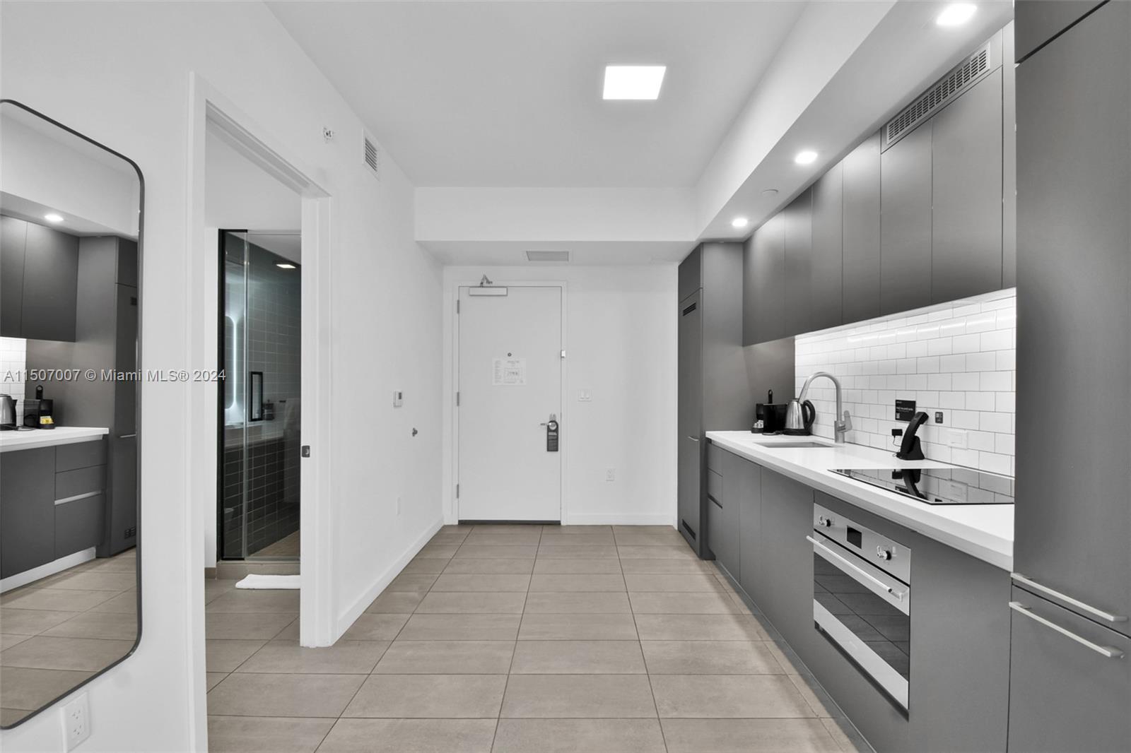 227 NE 2nd St 2107, Miami, Florida 33132, ,1 BathroomBathrooms,Residential,For Sale,227 NE 2nd St 2107,A11507007