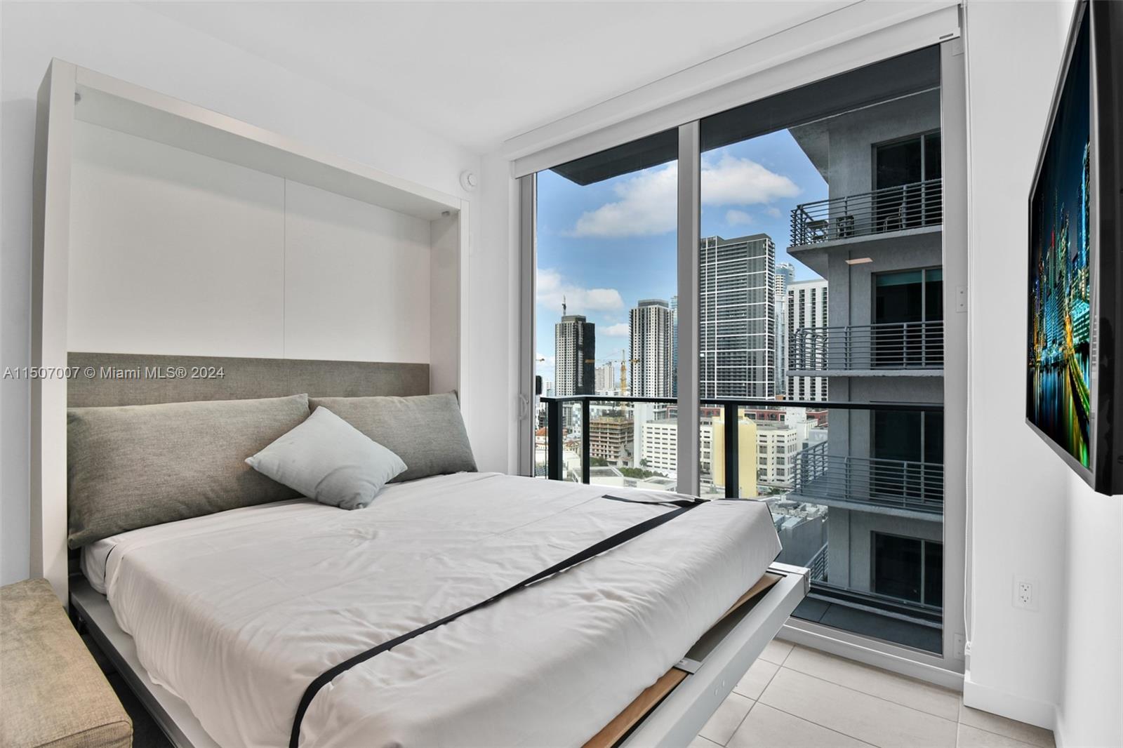 227 NE 2nd St 2107, Miami, Florida 33132, ,1 BathroomBathrooms,Residential,For Sale,227 NE 2nd St 2107,A11507007