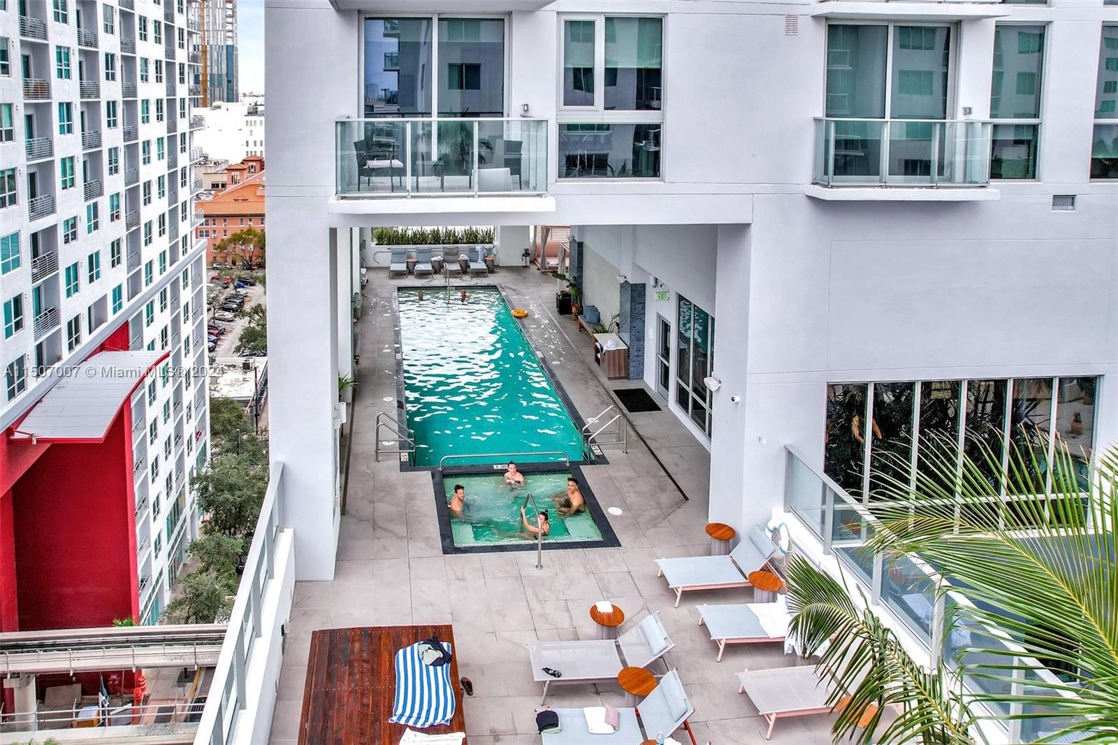 227 NE 2nd St 2107, Miami, Florida 33132, ,1 BathroomBathrooms,Residential,For Sale,227 NE 2nd St 2107,A11507007