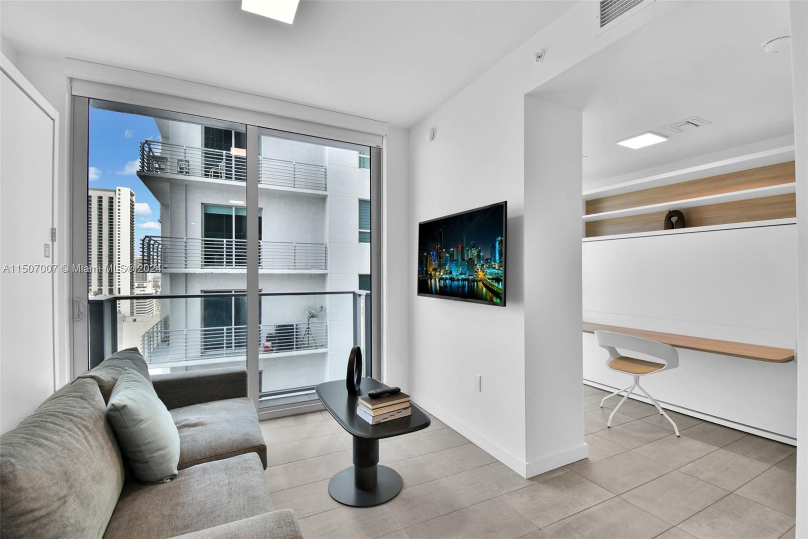 227 NE 2nd St 2107, Miami, Florida 33132, ,1 BathroomBathrooms,Residential,For Sale,227 NE 2nd St 2107,A11507007