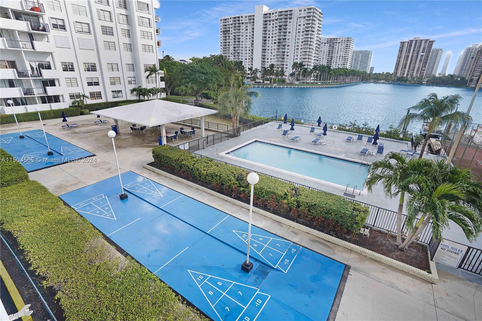 2750 183rd St, Aventura, FL, 33160 United States, 2 Bedrooms Bedrooms, ,2 BathroomsBathrooms,Residential,For Sale,183rd St,A11504565