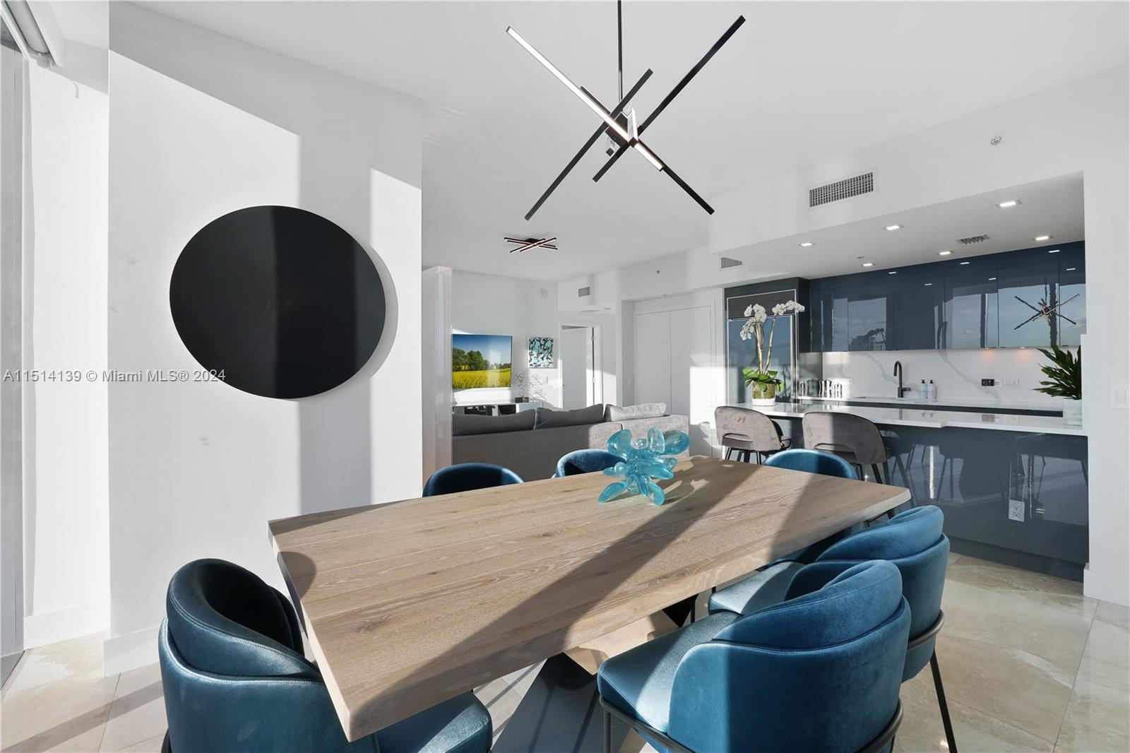 6899 Collins Ave 1510, Miami Beach, Florida 33141, 2 Bedrooms Bedrooms, ,2 BathroomsBathrooms,Residential,For Sale,6899 Collins Ave 1510,A11514139