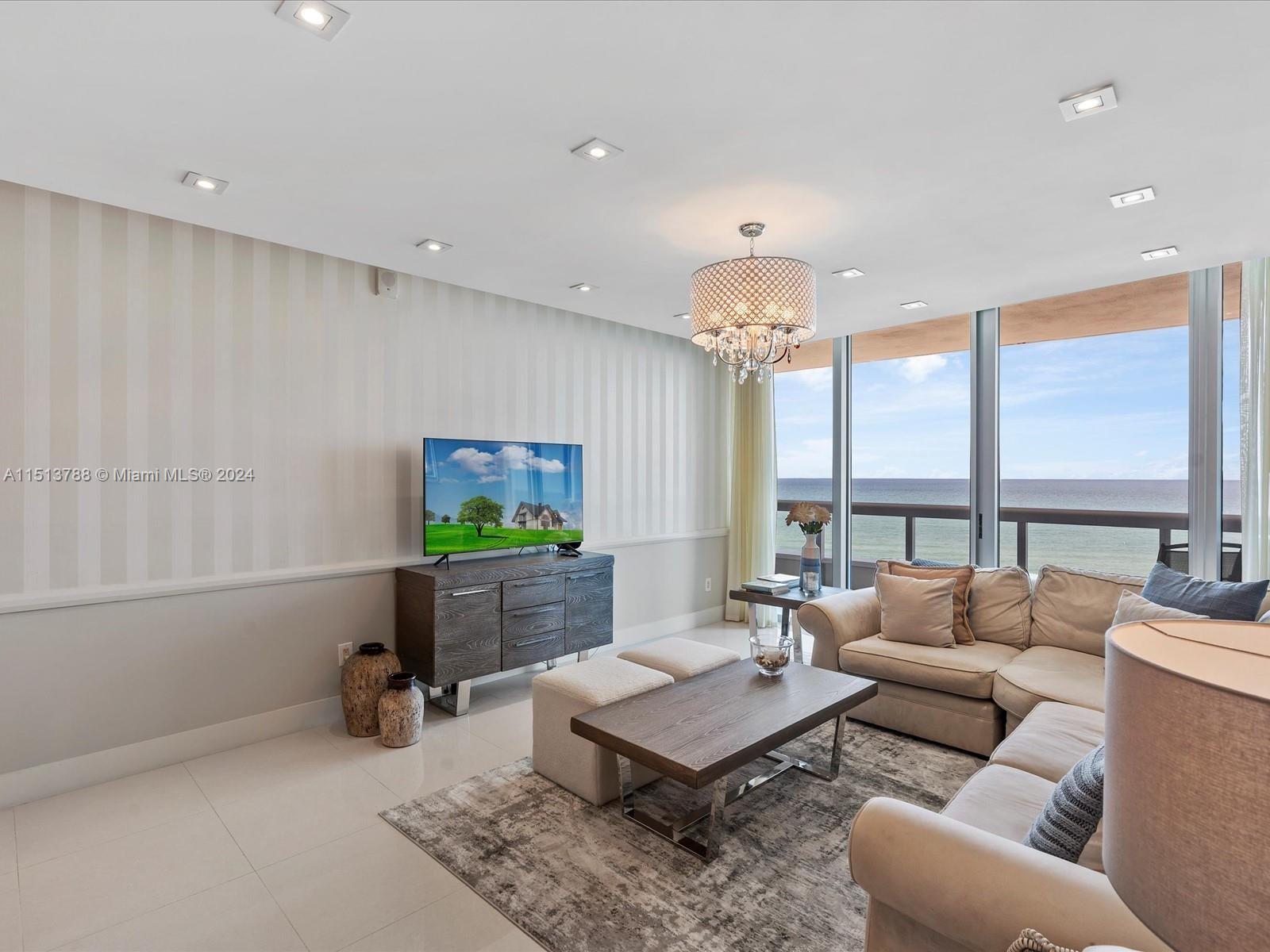 6899 Collins Ave 706, Miami Beach, Florida 33141, 2 Bedrooms Bedrooms, ,3 BathroomsBathrooms,Residentiallease,For Rent,6899 Collins Ave 706,A11513788