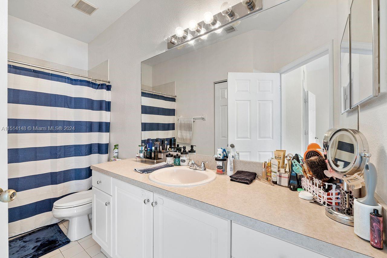 5918 Riverside Ave 5918, Tamarac, Florida 33321, 2 Bedrooms Bedrooms, ,2 BathroomsBathrooms,Residential,For Sale,5918 Riverside Ave 5918,A11514148