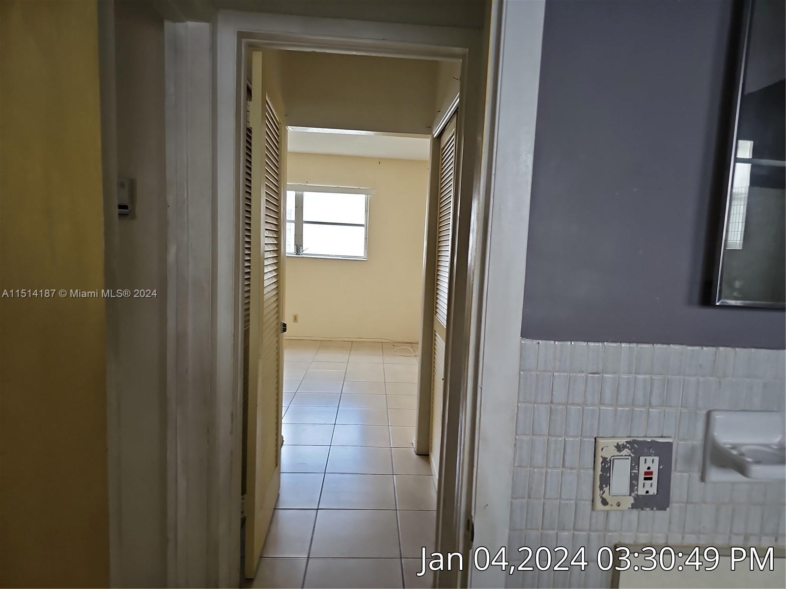 1300 43rd Ter, Lauderhill, FL, 33313 United States, 1 Bedroom Bedrooms, ,1 BathroomBathrooms,Residential,For Sale,43rd Ter,A11514187