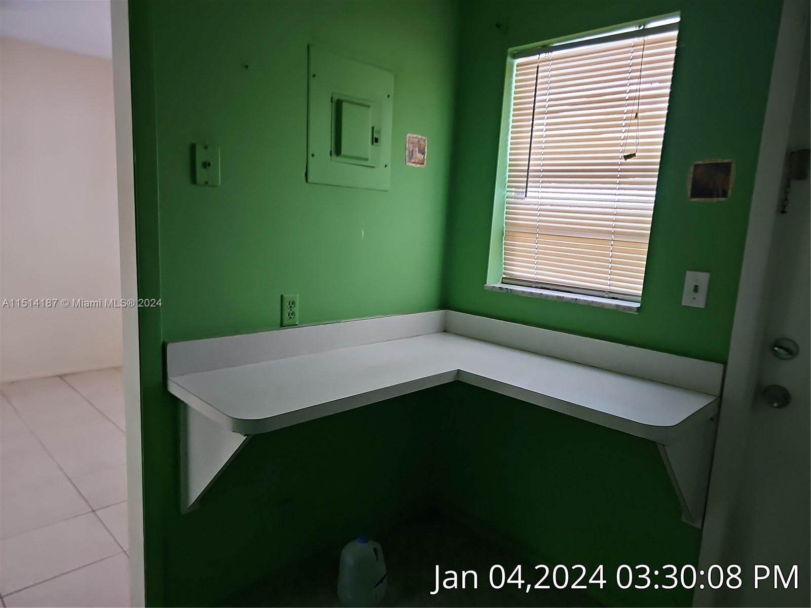 1300 43rd Ter, Lauderhill, FL, 33313 United States, 1 Bedroom Bedrooms, ,1 BathroomBathrooms,Residential,For Sale,43rd Ter,A11514187