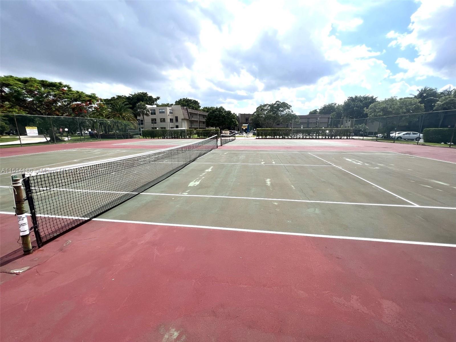 9151 Lime Bay Blvd 112, Tamarac, Florida 33321, 2 Bedrooms Bedrooms, ,2 BathroomsBathrooms,Residential,For Sale,9151 Lime Bay Blvd 112,A11514186