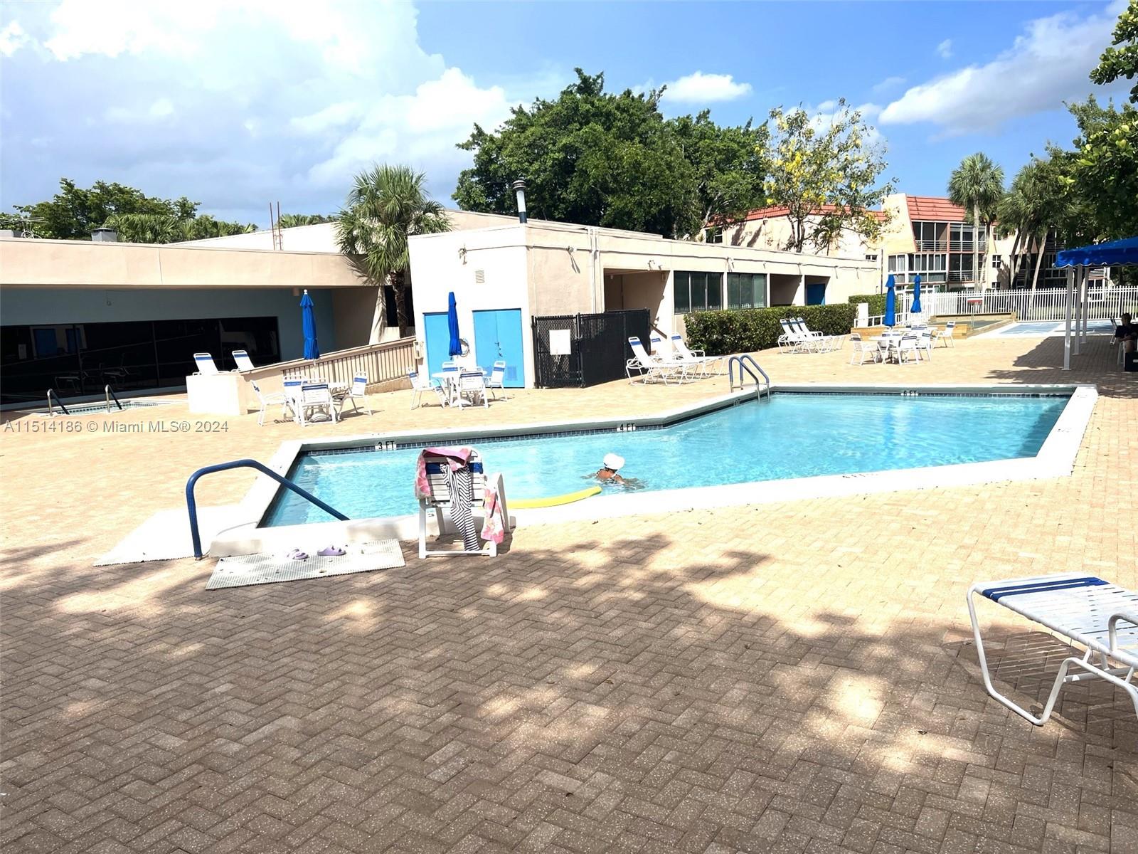 9151 Lime Bay Blvd 112, Tamarac, Florida 33321, 2 Bedrooms Bedrooms, ,2 BathroomsBathrooms,Residential,For Sale,9151 Lime Bay Blvd 112,A11514186