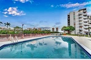 3401 N Country Club Dr 206, Aventura, Florida 33180, 1 Bedroom Bedrooms, ,1 BathroomBathrooms,Residentiallease,For Rent,3401 N Country Club Dr 206,A11513879