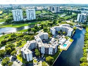 3401 N Country Club Dr 206, Aventura, Florida 33180, 1 Bedroom Bedrooms, ,1 BathroomBathrooms,Residentiallease,For Rent,3401 N Country Club Dr 206,A11513879