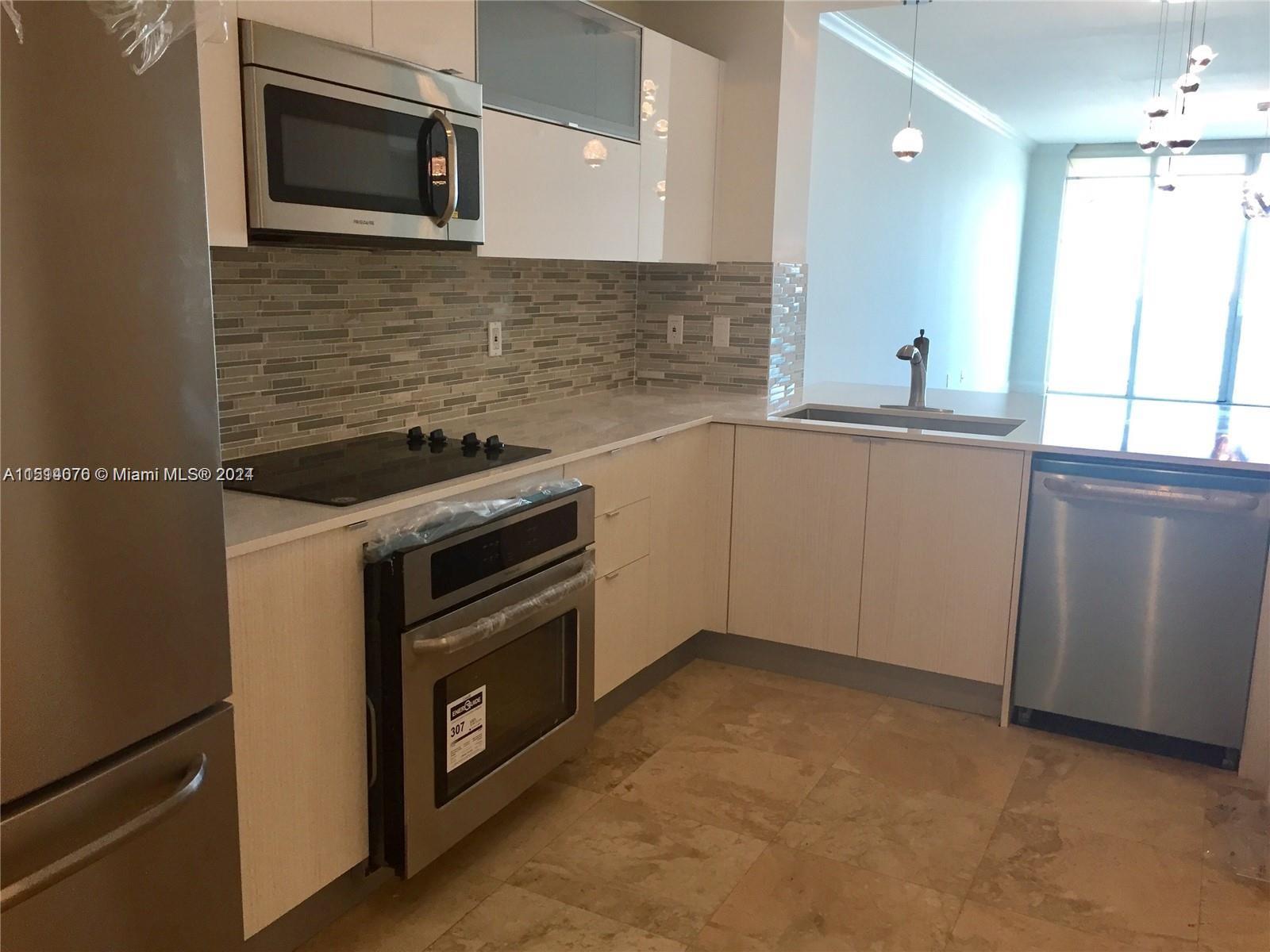3330 NE 190th St 1117, Aventura, Florida 33180, 3 Bedrooms Bedrooms, ,3 BathroomsBathrooms,Residentiallease,For Rent,3330 NE 190th St 1117,A11514076