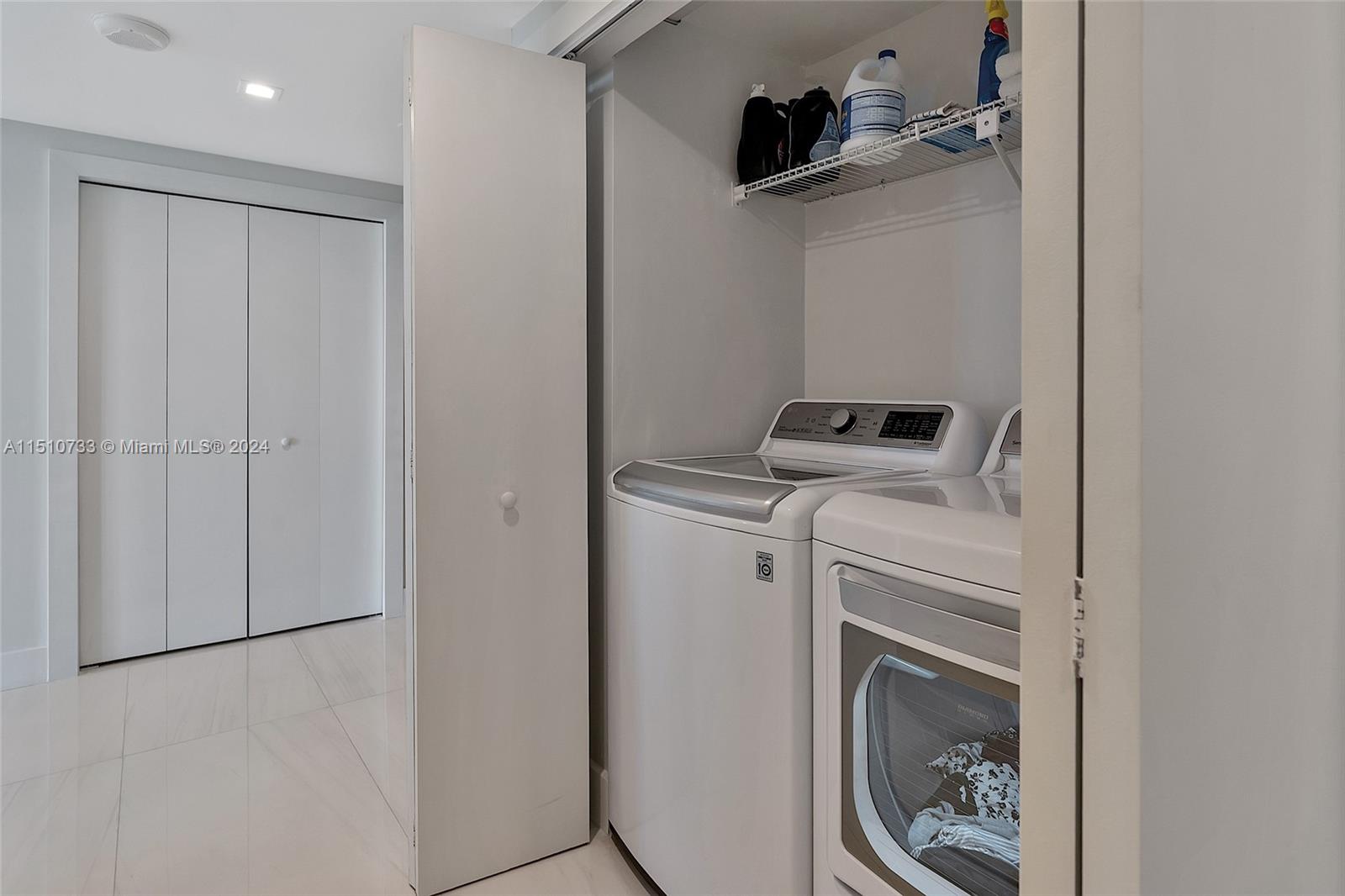 20191 E Country Club Dr 1001, Aventura, Florida 33180, 3 Bedrooms Bedrooms, ,2 BathroomsBathrooms,Residential,For Sale,20191 E Country Club Dr 1001,A11510733