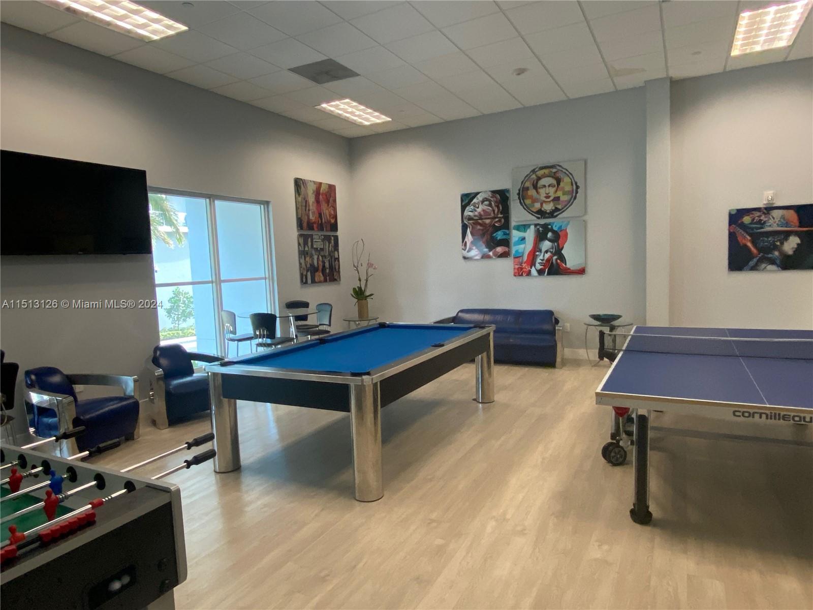 1800 N Bayshore Dr 3414, Miami, Florida 33132, 2 Bedrooms Bedrooms, 6 Rooms Rooms,2 BathroomsBathrooms,Residential,For Sale,1800 N Bayshore Dr 3414,A11513126