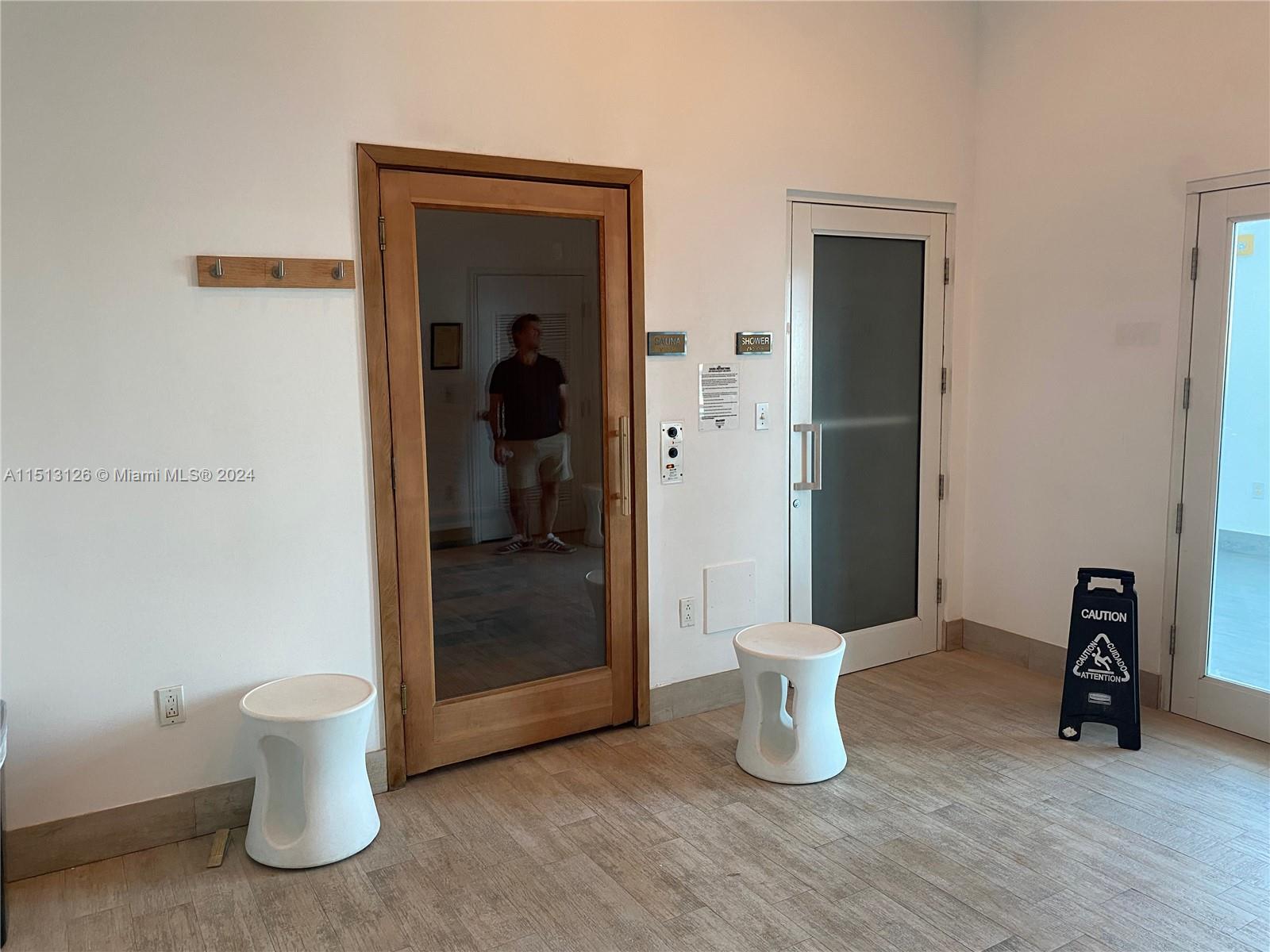 1800 N Bayshore Dr 3414, Miami, Florida 33132, 2 Bedrooms Bedrooms, 6 Rooms Rooms,2 BathroomsBathrooms,Residential,For Sale,1800 N Bayshore Dr 3414,A11513126