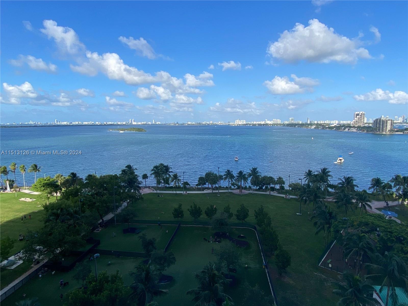 1800 N Bayshore Dr 3414, Miami, Florida 33132, 2 Bedrooms Bedrooms, 6 Rooms Rooms,2 BathroomsBathrooms,Residential,For Sale,1800 N Bayshore Dr 3414,A11513126