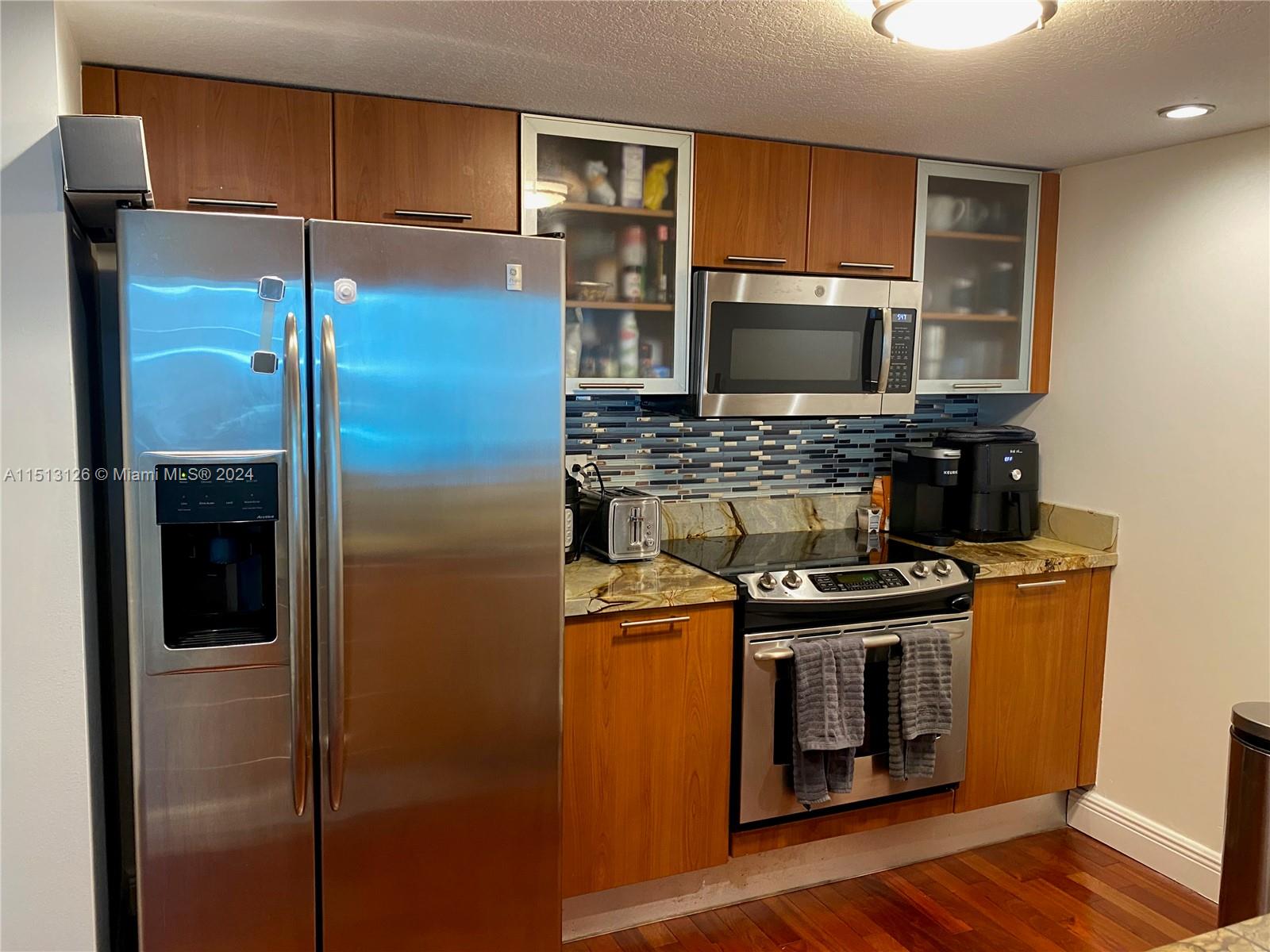 1800 N Bayshore Dr 3414, Miami, Florida 33132, 2 Bedrooms Bedrooms, 6 Rooms Rooms,2 BathroomsBathrooms,Residential,For Sale,1800 N Bayshore Dr 3414,A11513126