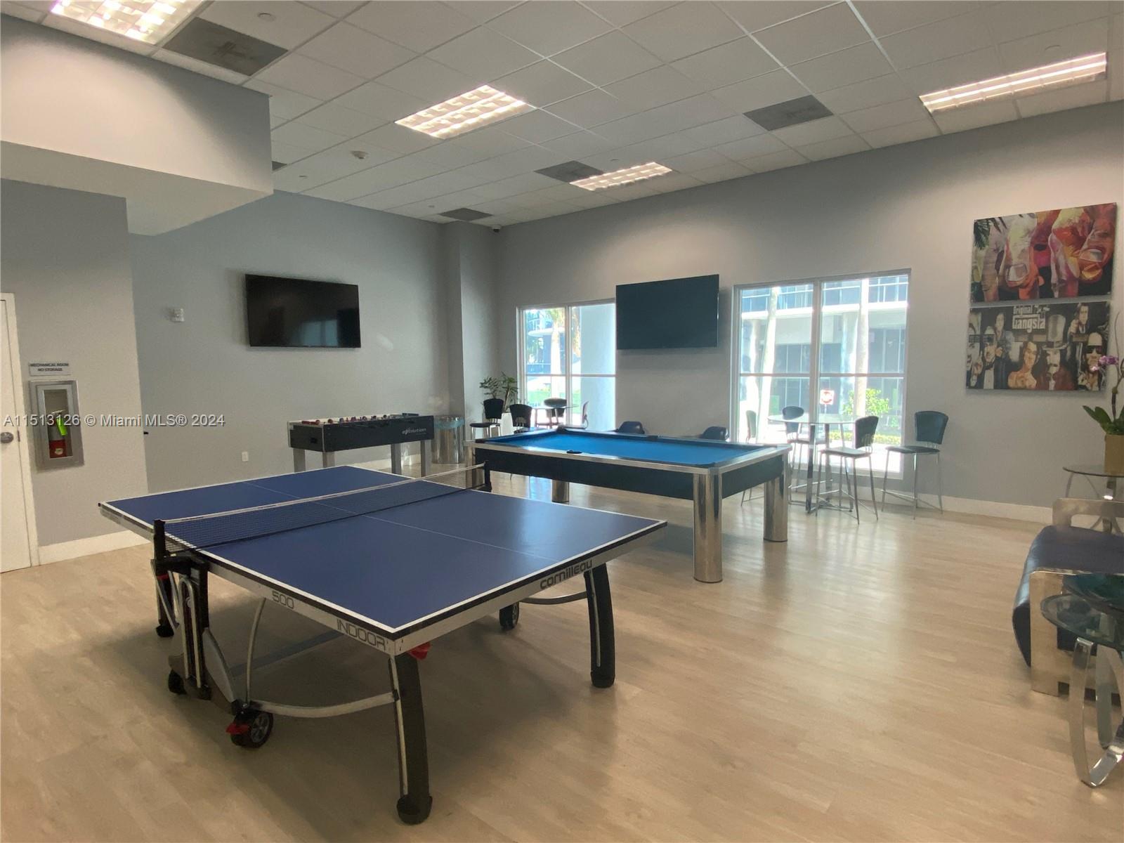 1800 N Bayshore Dr 3414, Miami, Florida 33132, 2 Bedrooms Bedrooms, 6 Rooms Rooms,2 BathroomsBathrooms,Residential,For Sale,1800 N Bayshore Dr 3414,A11513126